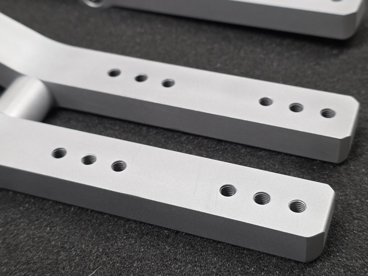 Horizontal Longboard Bracket V5 – 15 mm Depth - Image 2